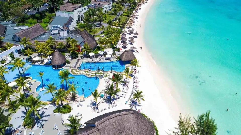 AMBRE MAURITIUS ADULTS ONLY 16+