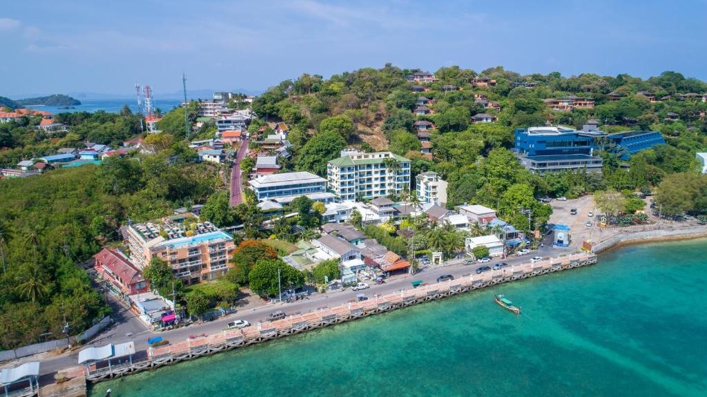 KANTARY BAY PHUKET
