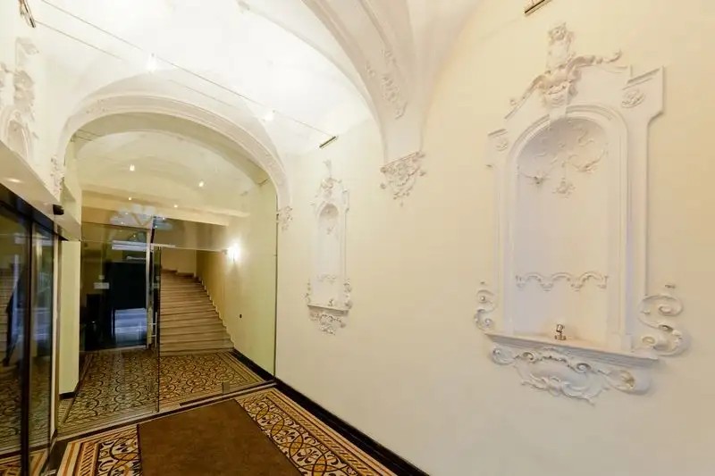 PARLAMENT (EX. BEST WESTERN PARLAMENT)