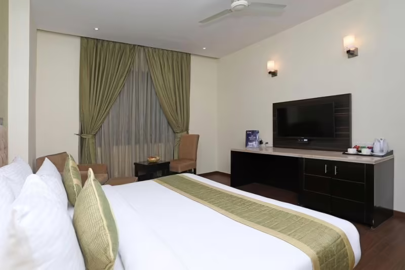 HOTEL GLITZ WESTEND INN