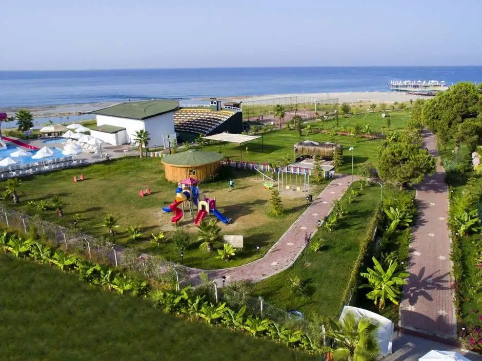 RAYMAR RESORT & AQUA