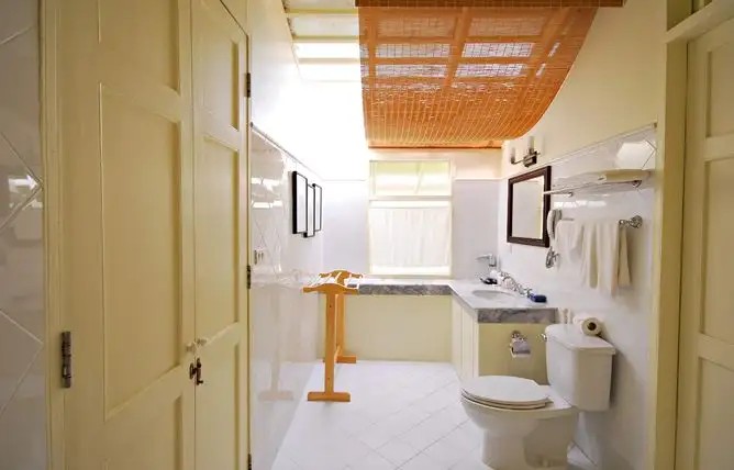 THE BAAN BAYAN
