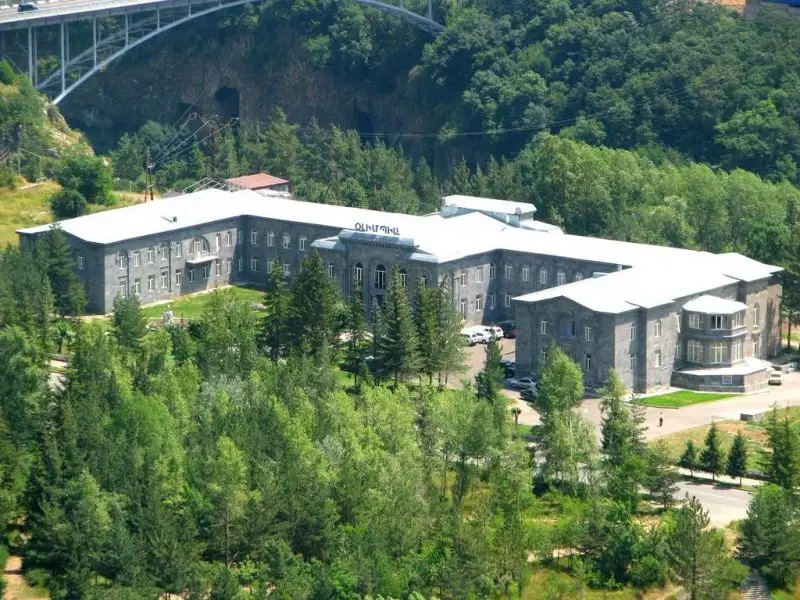 JERMUK OLYMPIA