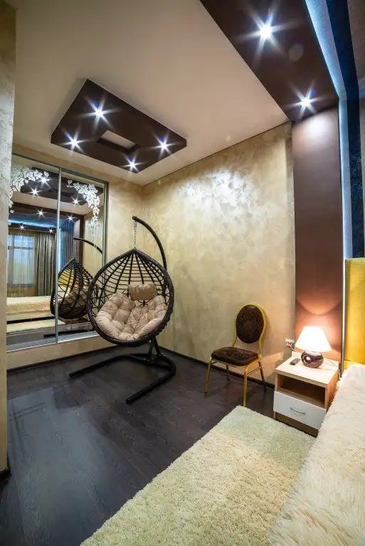 PALM HOTEL