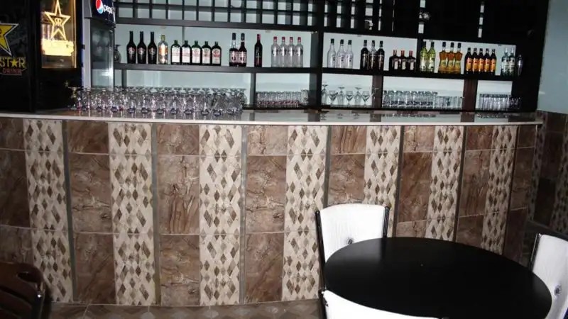 ROZZ HOTEL 2