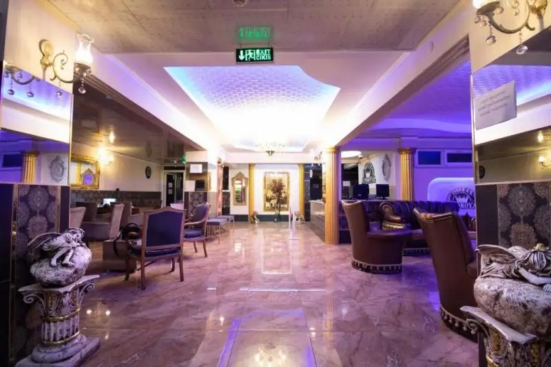 EXPOROYAL HOTEL