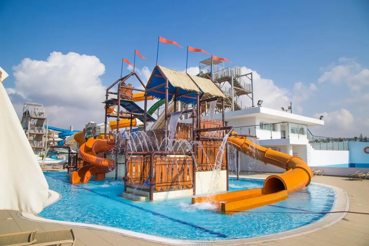 ATLANTICA PANTHEA RESORT (EX. PANTHEA HOLIDAY VILLAGE WATER PARK RESORT)