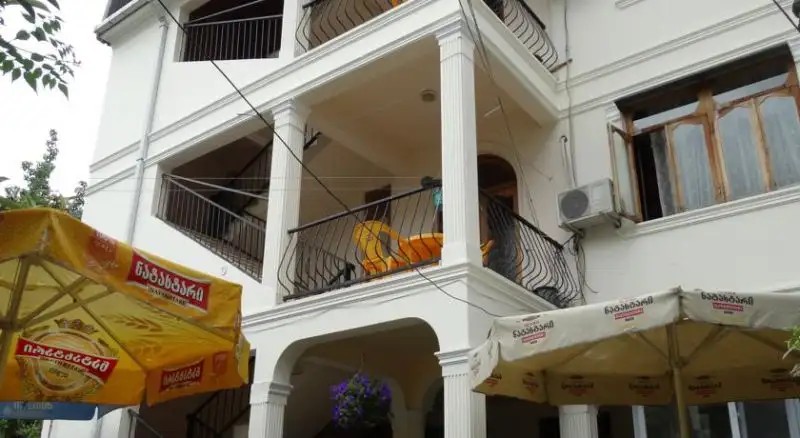 GULNASIS GUEST HOUSE