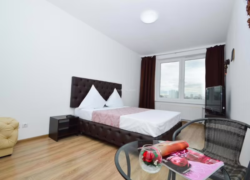 GUEST HOUSE (ГЕСТ ХАУС) НА КОЛМОГОРОВА
