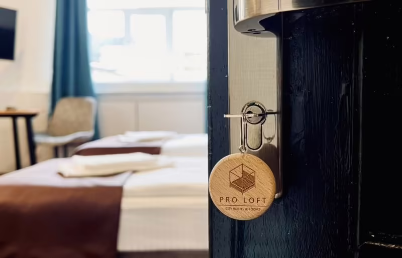 PROLOFT HOTEL & HOSTEL