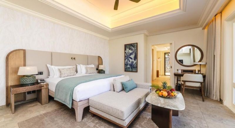 family luxury suite pool villa