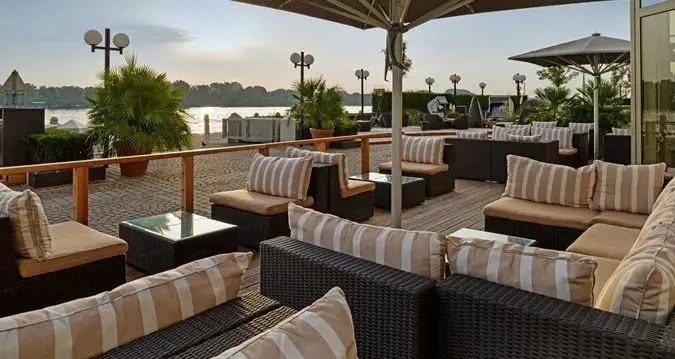 HILTON VIENNA DANUBE WATERFRONT HOTEL