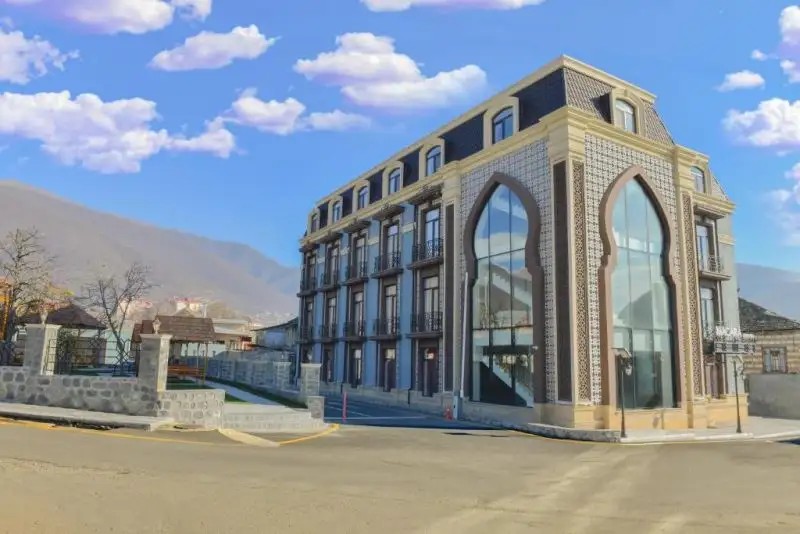 MACARA SHEKI CITY HOTEL