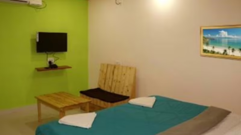 HUNGRY HOUSE GUESTHOUSE