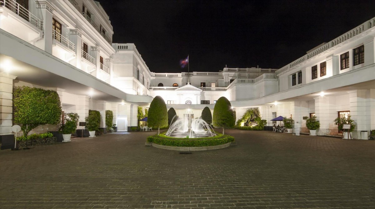 MOUNT LAVINIA