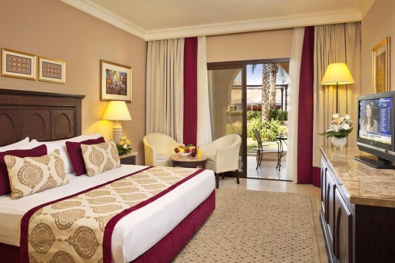 superior room side sea view