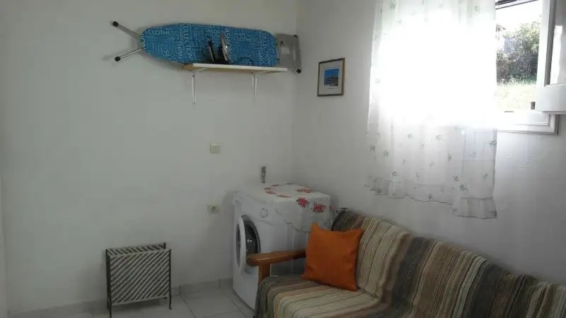 ALMIROS APARTMENTS