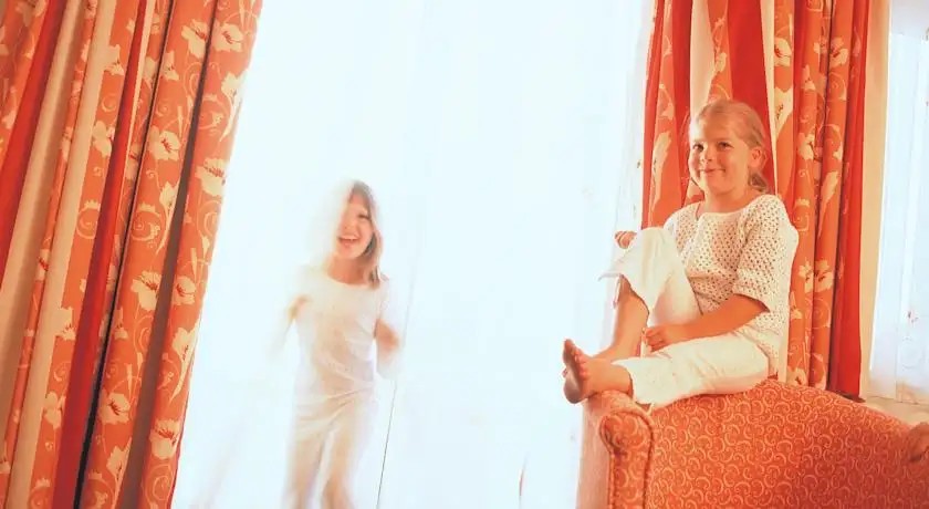 SEEBOECKENHOTEL ZUM WEISSEN HIRSCHEN