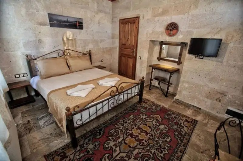 EMIT CAVE HOTEL