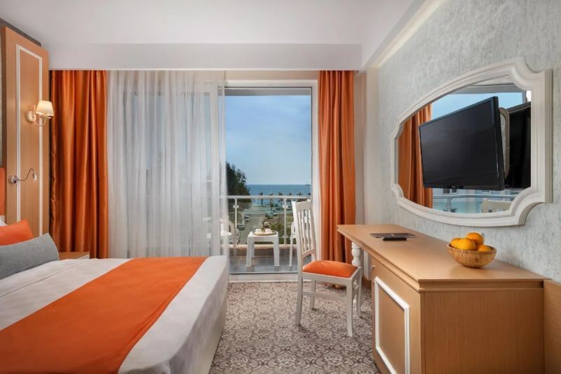 standart partial sea view 