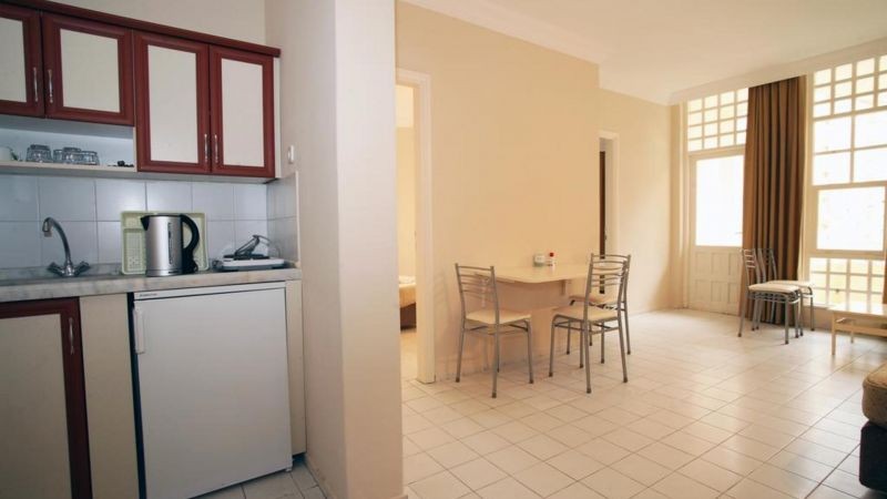 ISABELLA SUITE HOTEL