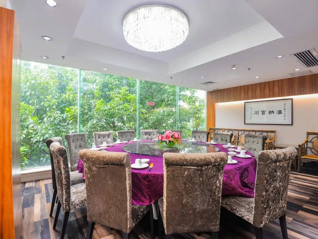 NEW WORLD HOTEL