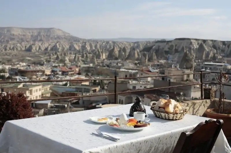 TRAVEL INN CAVE HOTEL