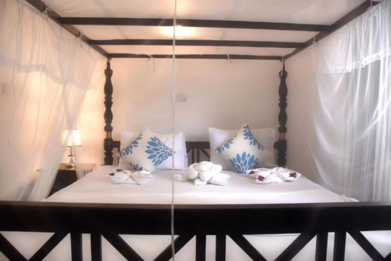 VILLA DE WHITE SAMBUR