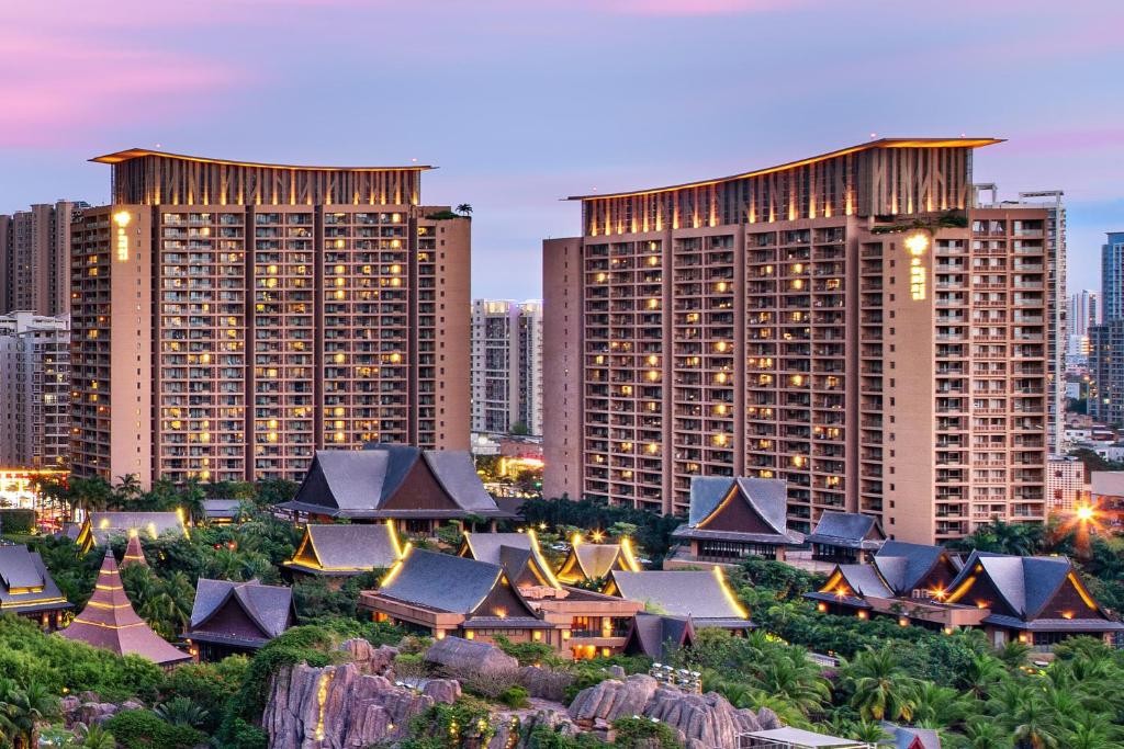 MANGROVE TREE RESORT WORLD