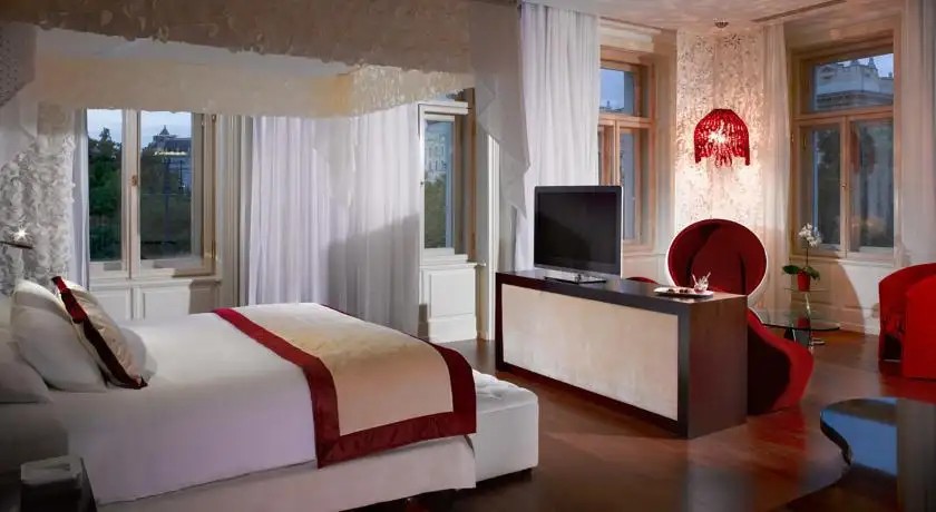 GRAND BUDAPEST APARTMENTS