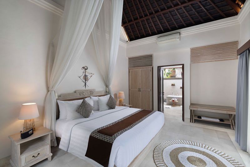 1 bedroom pool villa