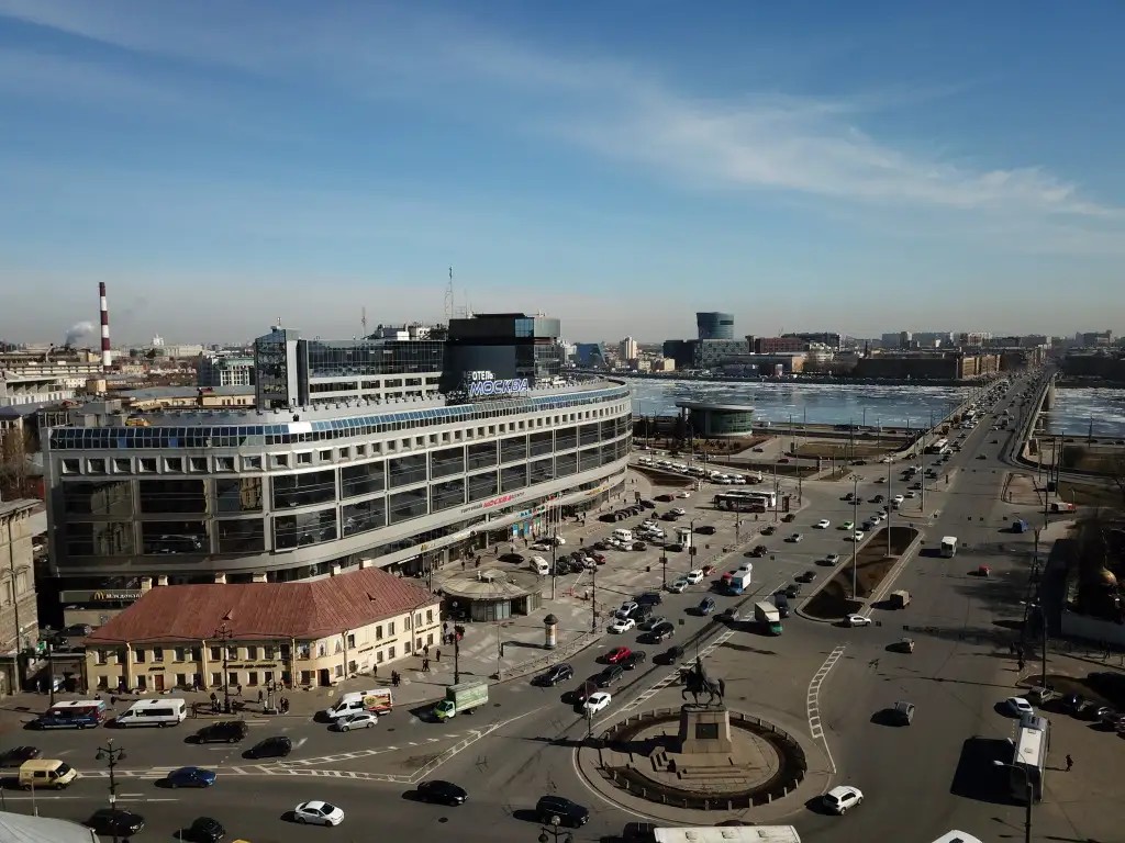 MOSCOW (МОСКВА)