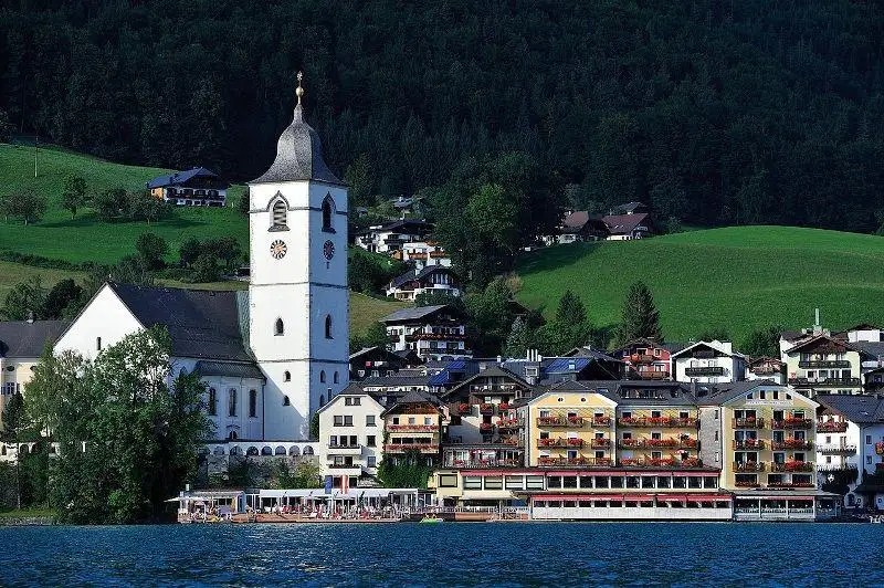 ROMANTIKHOTEL WEISSEN ROESSL