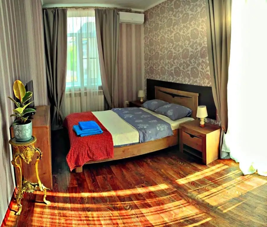 ECO HOUSE