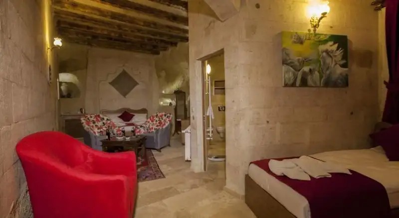 MAGIC CAVE HOUSE