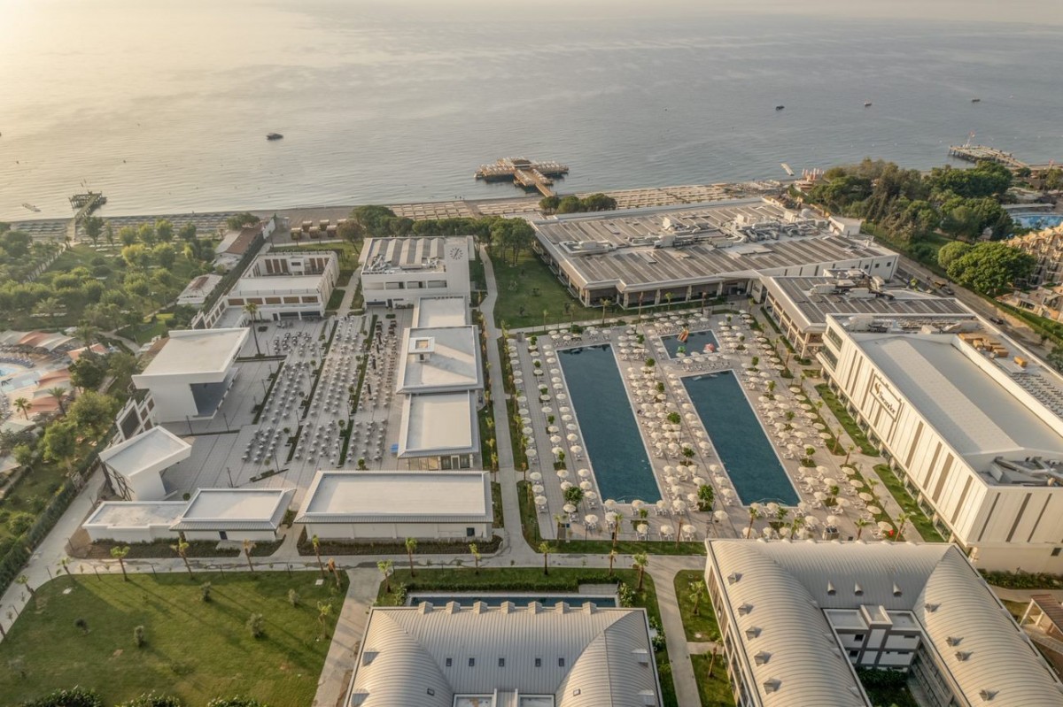 SWANDOR HOTELS & RESORTS (EX. PGS KIRIS RESORT)