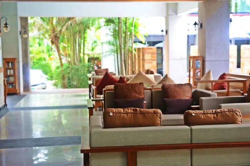 LANTA SAND RESORT & SPA