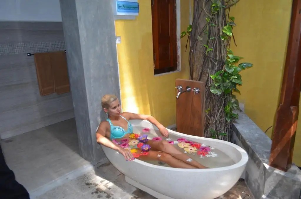 THAMBAPANNI RETREAT