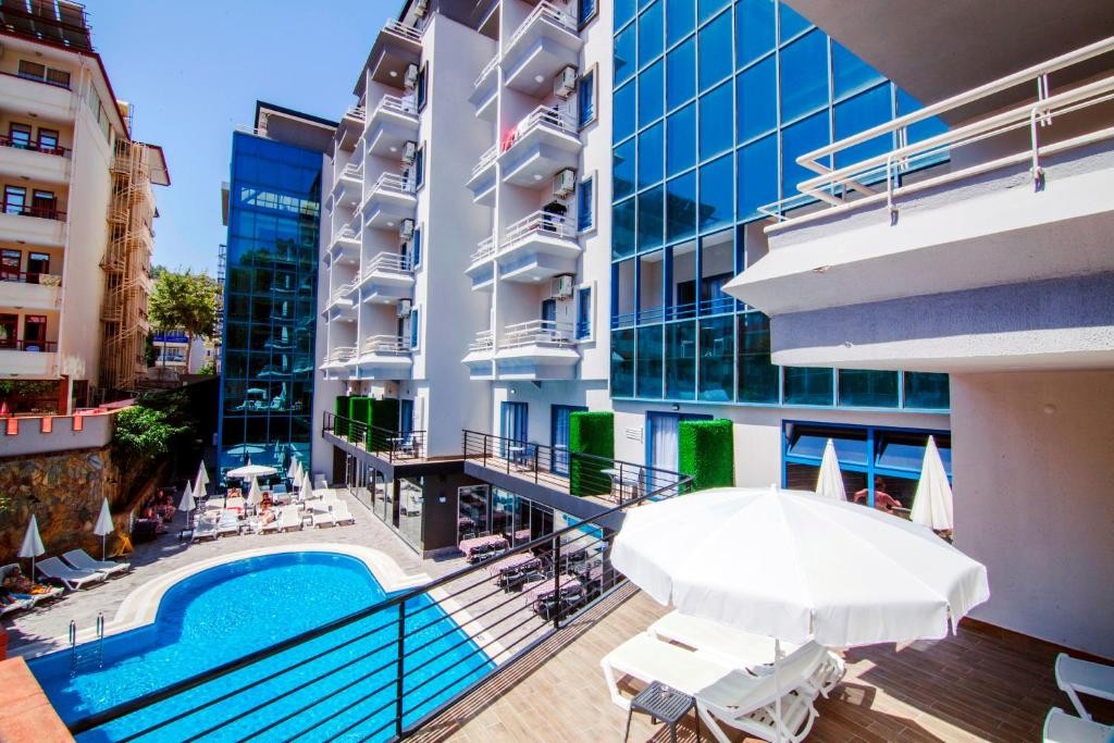 RAMIRA CITY (EX. KARAT) ADULTS ONLY 16+
