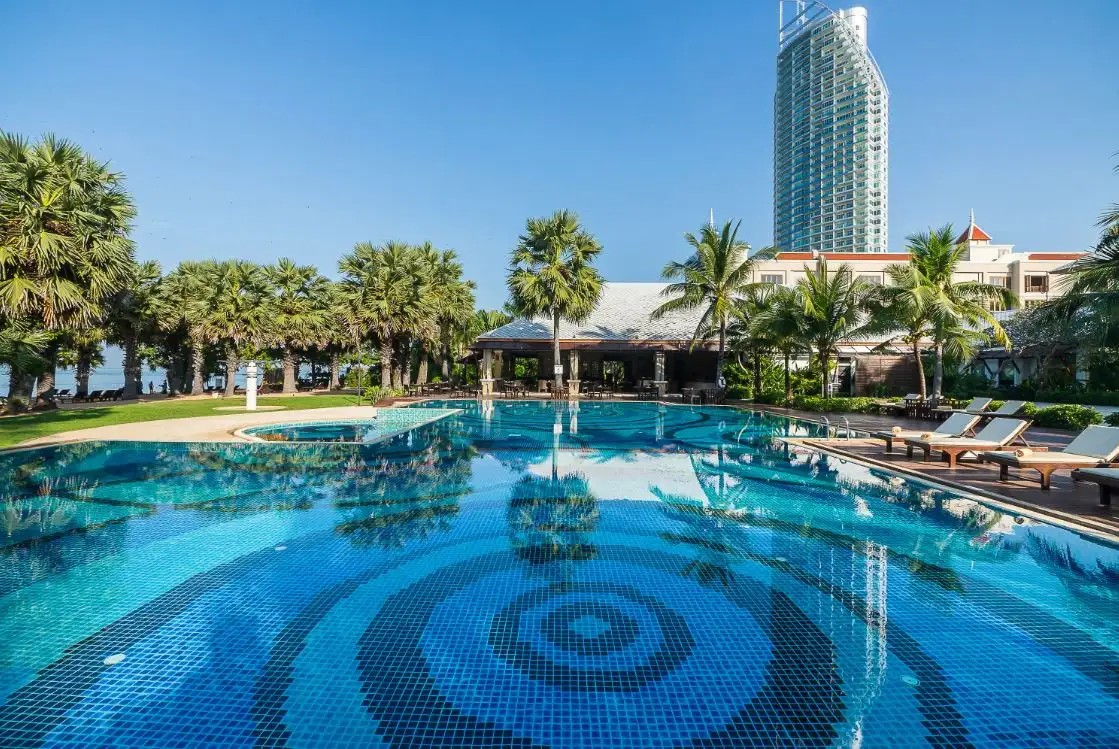 RAVINDRA BEACH RESORT & SPA