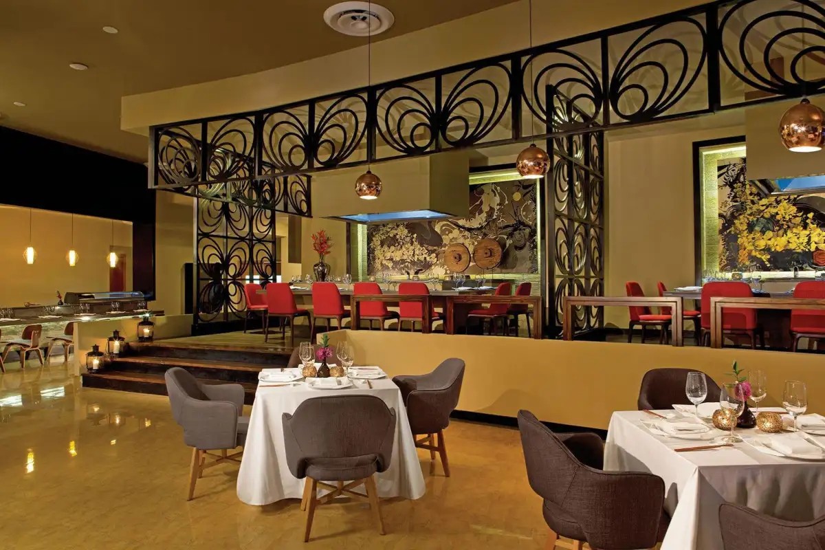 BREATHLESS RESORT & SPA