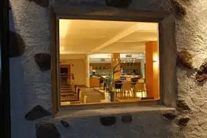 SMART HOTEL SASLONG