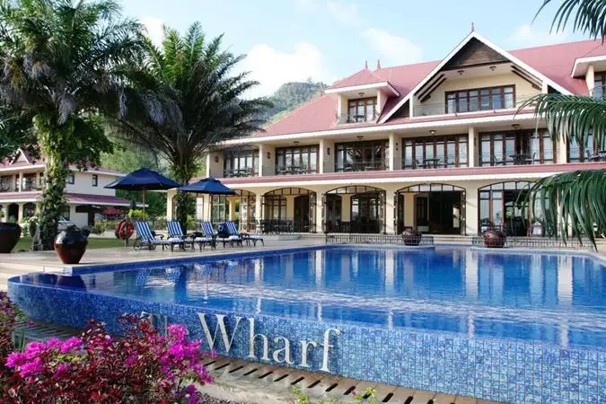 THE WHARF HOTEL & MARINA