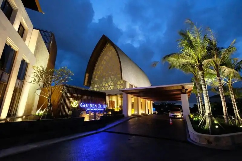GOLDEN TULIP JINENG RESORT BALI