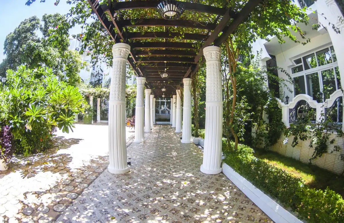 MADINAT AL BAHR BUSINESS & SPA HOTEL
