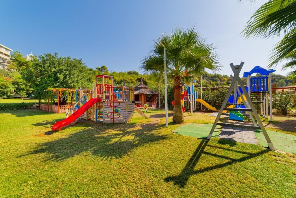 JUSTINIANO DELUXE RESORT