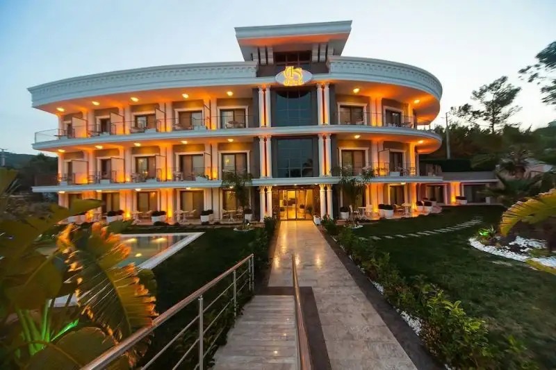 AS HOTEL CESME