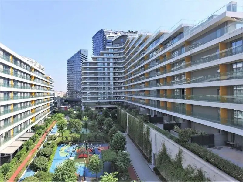 THE SUPERIOR LIVING BATISEHIR