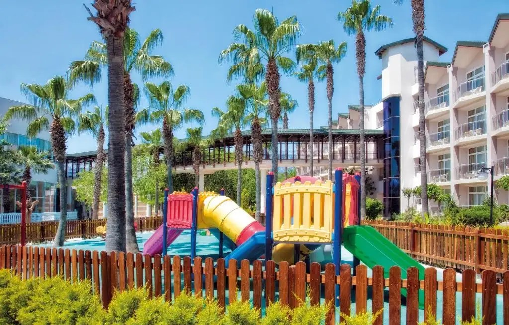 DOBEDAN WORLD PALACE (EX. ALVA DONNA WORLD PALACE)