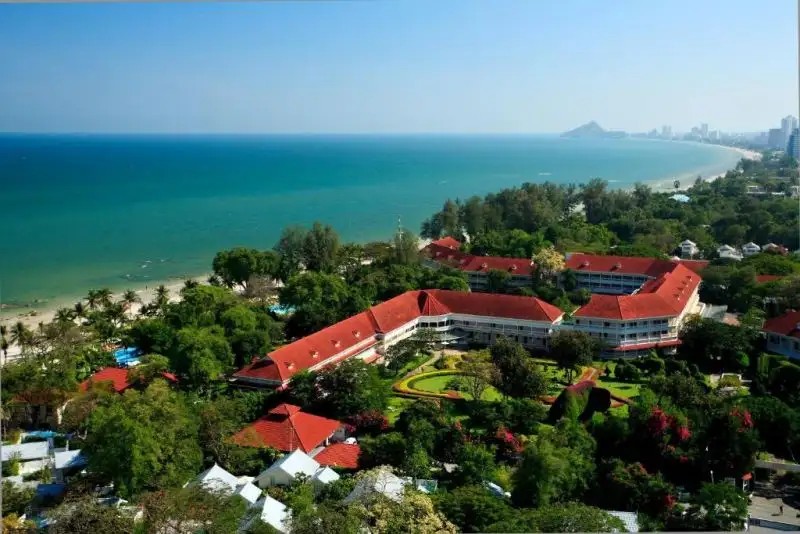 CENTARA GRAND BEACH RESORT & VILLA HUA HIN